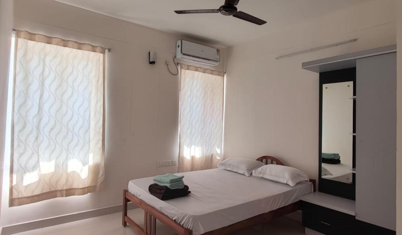Hobiz Serviced Apartments Chalakuzhy Nr Medical College Trivandrum Thiruvananthapuram Buitenkant foto